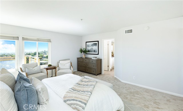 2245 Avenida Oliva, San Clemente CA: https://media.crmls.org/medias/3273f75a-08f9-4576-8580-9ef4302723e1.jpg