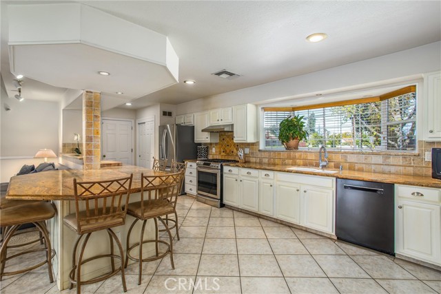 Detail Gallery Image 19 of 70 For 1461 W Fern Ave, Redlands,  CA 92373 - 3 Beds | 2/1 Baths