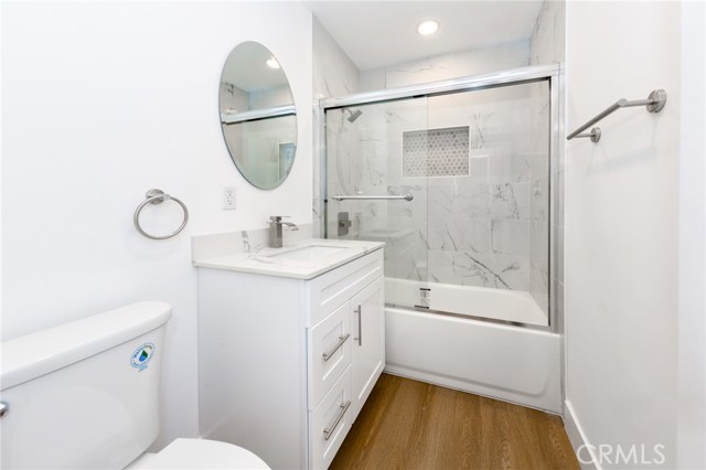 Detail Gallery Image 17 of 31 For 22016 Schoolcraft St, Canoga Park,  CA 91303 - 3 Beds | 2 Baths