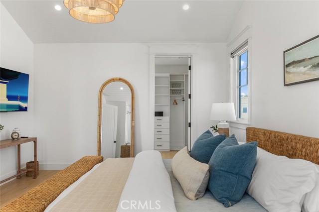 Detail Gallery Image 38 of 75 For 153 Granada Ave, Long Beach,  CA 90803 - 5 Beds | 4 Baths