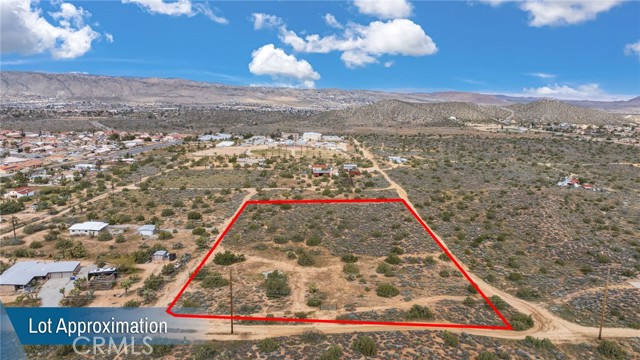 Detail Gallery Image 4 of 11 For 57420 San Andreas, Yucca Valley,  CA 92284 - – Beds | – Baths