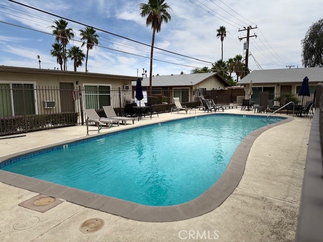 Detail Gallery Image 4 of 17 For 686 E Cottonwood Rd #6,  Palm Springs,  CA 92262 - 0 Beds | 1 Baths