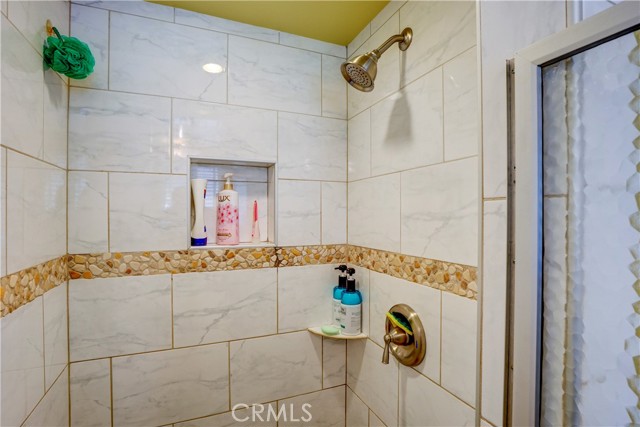 Detail Gallery Image 37 of 59 For 7115 Park Manor Ave, North Hollywood,  CA 91605 - 4 Beds | 2 Baths