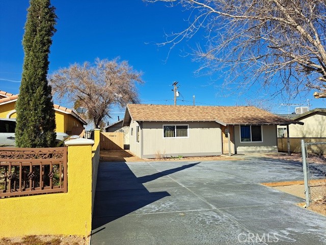 Detail Gallery Image 1 of 1 For 16440 Pine St, Hesperia,  CA 92345 - – Beds | – Baths