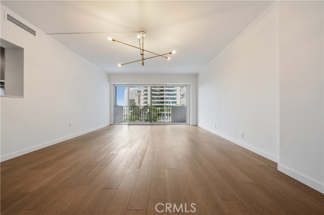 10450 Wilshire Boulevard, 5C photo 6