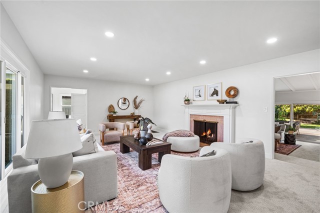 Image 4 of 45 For 2314 Oakmont Avenue