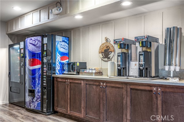 Detail Gallery Image 21 of 41 For 5200 Irvine #401,  Irvine,  CA 92620 - 2 Beds | 2 Baths