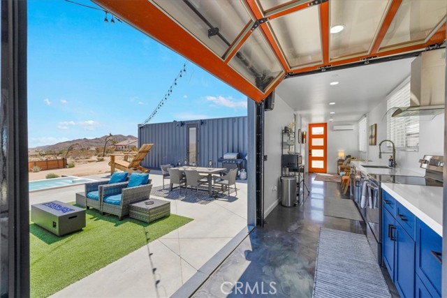 6816 Saddleback Road, Joshua Tree CA: https://media.crmls.org/medias/327855d3-dbf0-41b6-913f-0c4b4284d80c.jpg