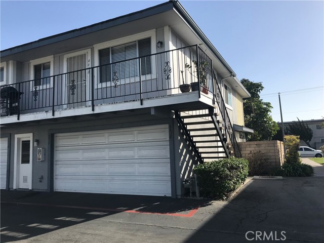 Detail Gallery Image 1 of 8 For 4638 via Vista Cir #12,  Huntington Beach,  CA 92649 - 2 Beds | 1 Baths
