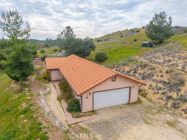 Image 35 of 57 For 3151 Parkhill