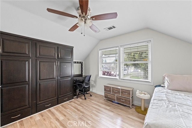 Detail Gallery Image 17 of 45 For 13003 El Moro Ave, La Mirada,  CA 90638 - 4 Beds | 2 Baths