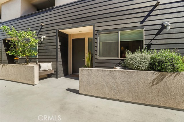 Detail Gallery Image 35 of 43 For 4005 Monroe St #8,  Los Angeles,  CA 90029 - 2 Beds | 2/1 Baths