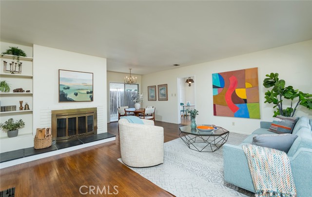 Detail Gallery Image 3 of 43 For 2861 Markridge Rd, La Crescenta,  CA 91214 - 4 Beds | 2 Baths