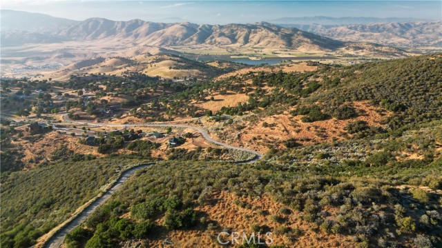 Detail Gallery Image 1 of 24 For 18000 Matterhorn Ct, Tehachapi,  CA 93561 - – Beds | – Baths