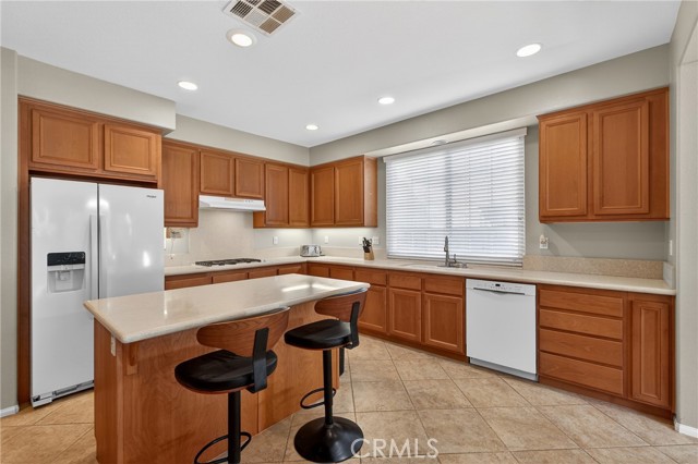 Detail Gallery Image 8 of 27 For 1159 Glenwood Ct, San Bernardino,  CA 92407 - 3 Beds | 2 Baths