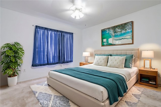 Detail Gallery Image 26 of 40 For 22038 Vanowen St #113,  Woodland Hills,  CA 91303 - 2 Beds | 3 Baths