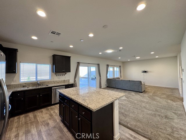 Detail Gallery Image 12 of 48 For 24282 Red Spruce, Murrieta,  CA 92562 - 3 Beds | 2/1 Baths