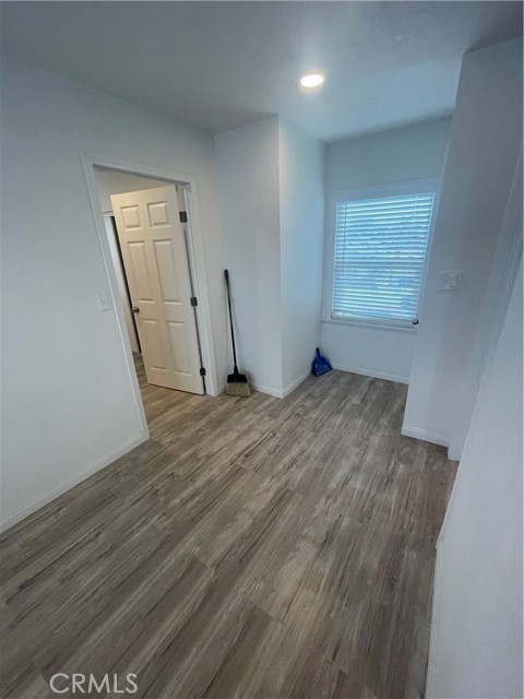 Detail Gallery Image 6 of 15 For 310 E 81st, Los Angeles,  CA 90003 - 1 Beds | 1 Baths