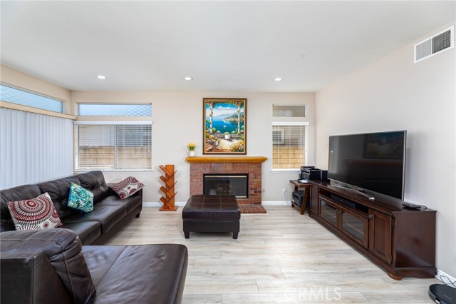 Detail Gallery Image 12 of 30 For 14289 Elm Wood, Chino Hills,  CA 91709 - 5 Beds | 3 Baths