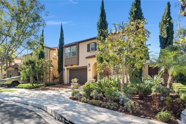 Detail Gallery Image 3 of 74 For 36 Royal Grove, Irvine,  CA 92620 - 4 Beds | 4 Baths