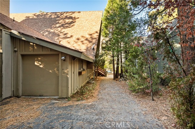 Detail Gallery Image 35 of 36 For 180 Grass Valley #37,  Lake Arrowhead,  CA 92352 - 2 Beds | 2 Baths