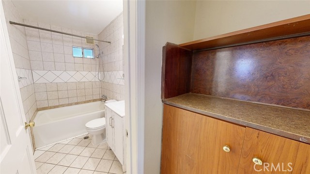 Detail Gallery Image 15 of 17 For 38539 35th St, Palmdale,  CA 93550 - 4 Beds | 2 Baths