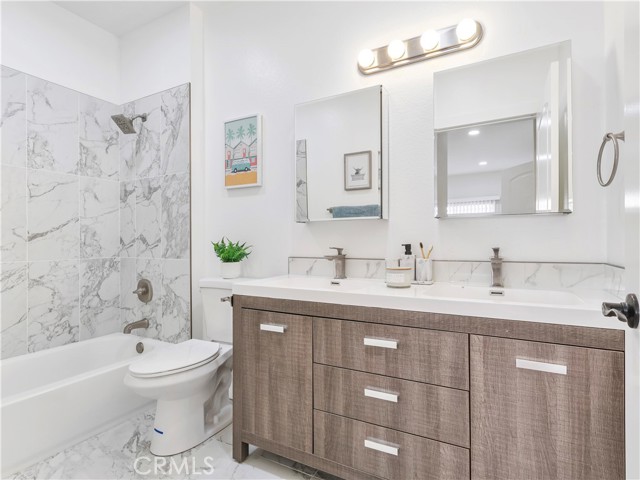 Detail Gallery Image 27 of 45 For 7320 Balboa Bld, Lake Balboa,  CA 91406 - 2 Beds | 2 Baths