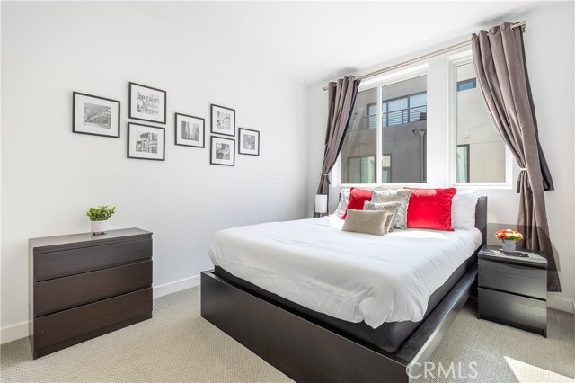 279 W 8th Street, San Pedro CA: https://media.crmls.org/medias/32804097-71dd-4423-83a4-d303b5590eac.jpg