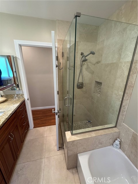 2414 Robalo Avenue, San Pedro CA: https://media.crmls.org/medias/32806294-5531-4e3c-aea6-e554470619c8.jpg