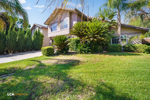 Detail Gallery Image 3 of 30 For 5201 Pla Vada Dr, Bakersfield,  CA 93306 - 4 Beds | 3 Baths