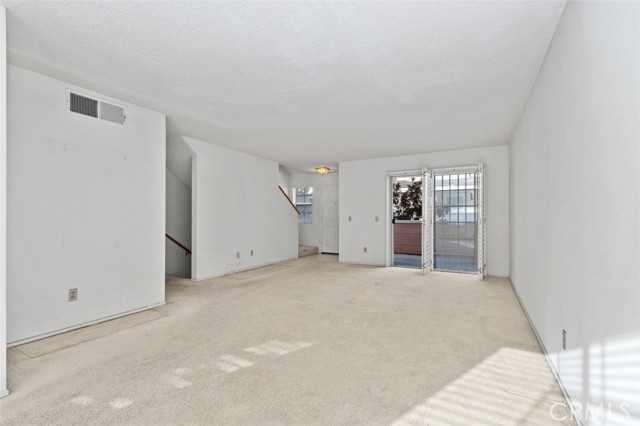 2800 Plaza Del Amo, Torrance CA: https://media.crmls.org/medias/3281cf26-1cd7-47d8-ad70-65f0a3fdb7c4.jpg