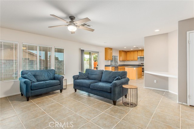 Detail Gallery Image 13 of 45 For 6487 Bethany Way, San Bernardino,  CA 92407 - 6 Beds | 3 Baths