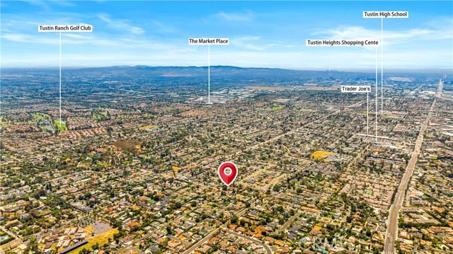1362 Skyline Drive, North Tustin CA: https://media.crmls.org/medias/32823998-4480-490f-8b9e-65c538f26184.jpg