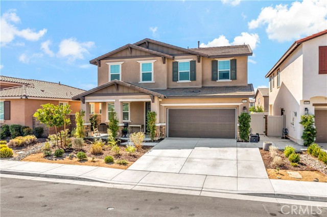 Detail Gallery Image 4 of 69 For 30841 Bloomfest St, Murrieta,  CA 92563 - 4 Beds | 2/1 Baths