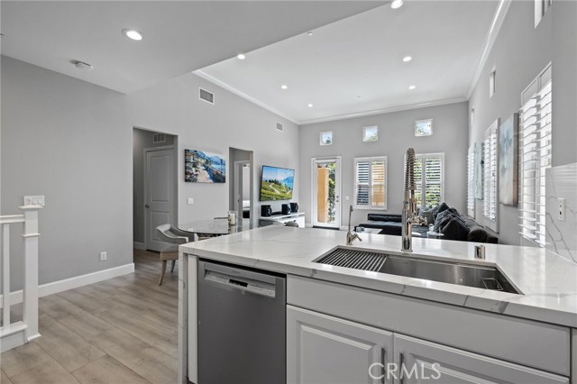 Detail Gallery Image 12 of 58 For 16 Serenity, Irvine,  CA 92618 - 2 Beds | 2 Baths