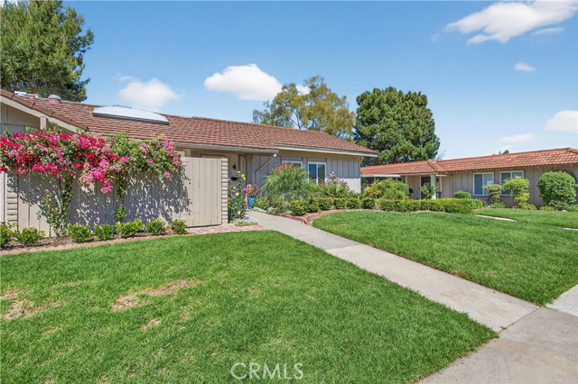 Detail Gallery Image 3 of 42 For 3094 via Serena N Unit C #C,  Laguna Woods,  CA 92637 - 3 Beds | 2 Baths