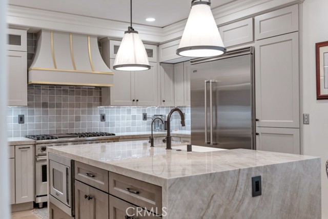 Detail Gallery Image 15 of 70 For 8 Saint Tropez, Laguna Niguel,  CA 92677 - 6 Beds | 7/1 Baths