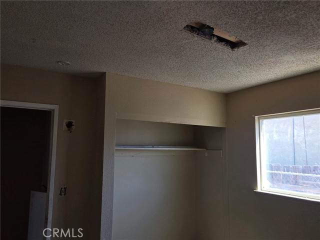 Detail Gallery Image 5 of 16 For 1825 Forane, Barstow,  CA 92311 - 3 Beds | 2 Baths