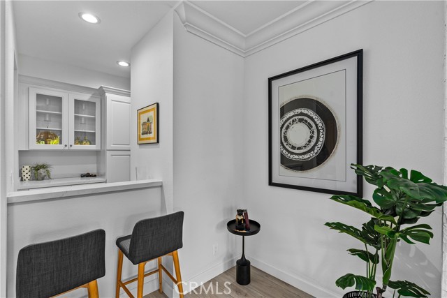 4949 Genesta Avenue, Encino CA: https://media.crmls.org/medias/32860d75-3956-4088-ac81-c7123659fd8a.jpg