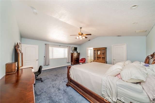 Detail Gallery Image 22 of 50 For 10636 Larch, Oak Hills,  CA 92344 - 5 Beds | 3 Baths