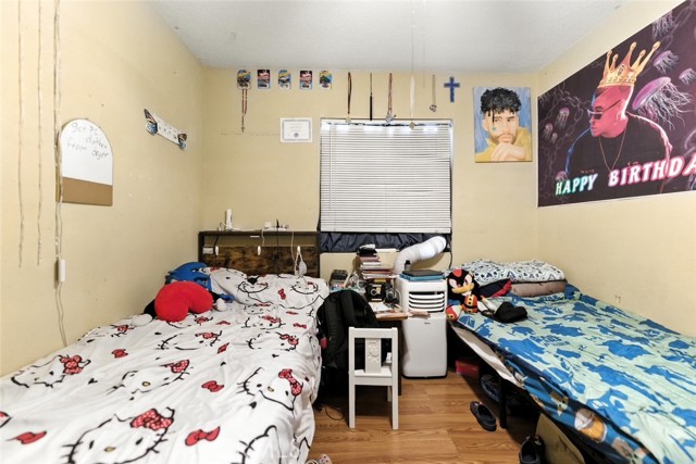 8876 Cypress Avenue, Riverside CA: https://media.crmls.org/medias/328765e0-0af8-4759-80a6-a0b8b8c98cf0.jpg