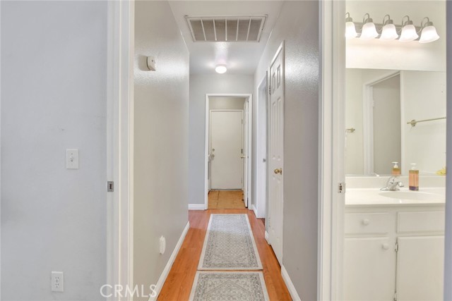Detail Gallery Image 20 of 31 For 8844 Morgan Trail Dr, Jurupa Valley,  CA 92509 - 4 Beds | 2 Baths