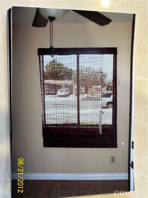 Detail Gallery Image 6 of 14 For 2185 San Bernardo, Hemet,  CA 92545 - 2 Beds | 1 Baths