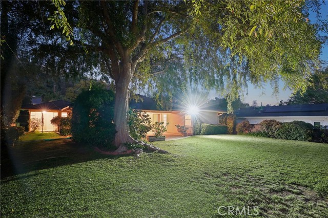 Detail Gallery Image 36 of 42 For 494 Paulette Pl, La Canada Flintridge,  CA 91011 - 3 Beds | 2/1 Baths