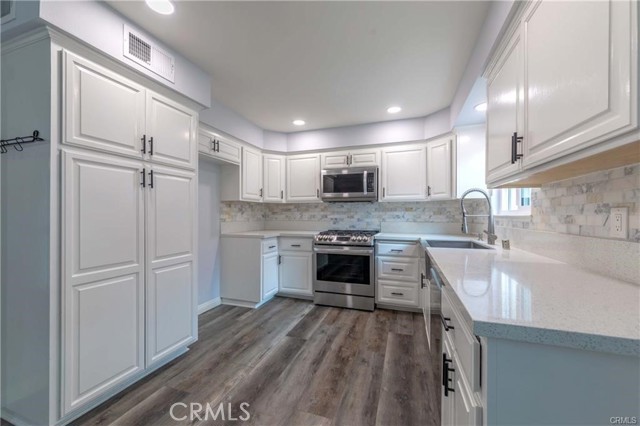 Detail Gallery Image 13 of 30 For 9000 Vanalden Ave #176,  Northridge,  CA 91324 - 2 Beds | 2/1 Baths