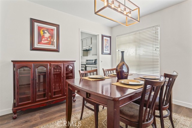Detail Gallery Image 5 of 24 For 22833 Finch St, Grand Terrace,  CA 92313 - 4 Beds | 3 Baths