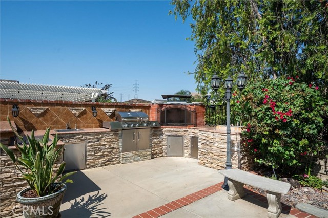 Detail Gallery Image 25 of 42 For 28735 Citrus Pl, Saugus,  CA 91390 - 4 Beds | 3 Baths