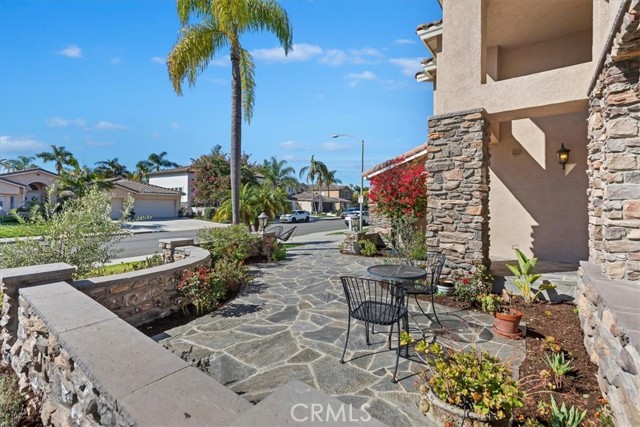 Detail Gallery Image 10 of 53 For 410 De Anza Ct, Oceanside,  CA 92057 - 5 Beds | 3 Baths