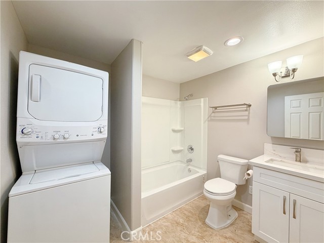 Detail Gallery Image 9 of 11 For 516 E D St a,  Ontario,  CA 91764 - 2 Beds | 1 Baths