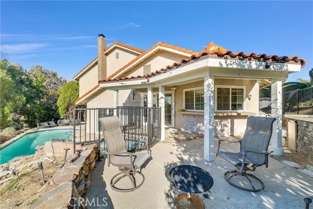 Detail Gallery Image 5 of 30 For 157 S Donna Ct, Anaheim Hills,  CA 92807 - 4 Beds | 3 Baths